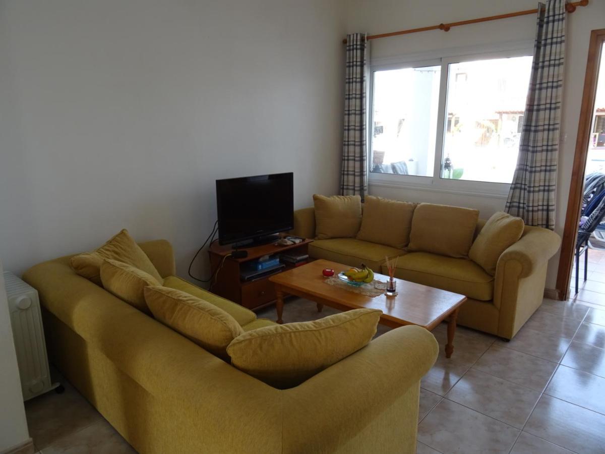 Andromeda Beach House Polis Eksteriør bilde